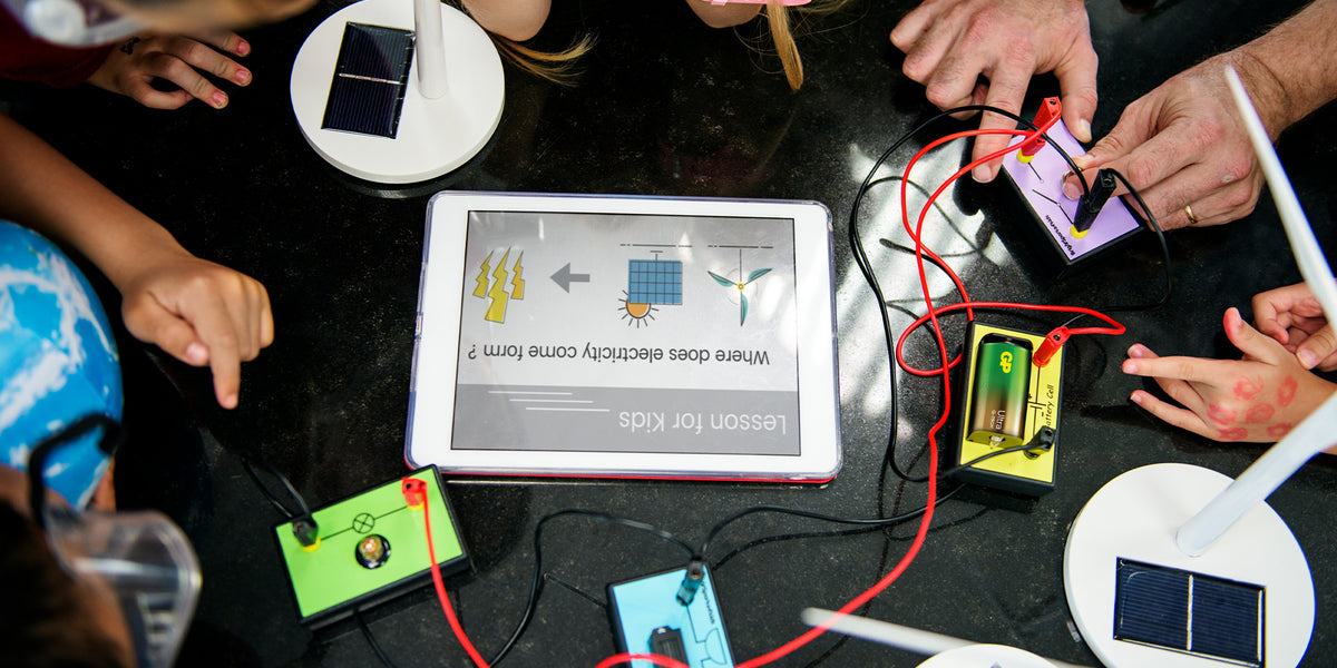 4 Fun Battery Experiments for Kids at Home | GP Batteries Malaysia